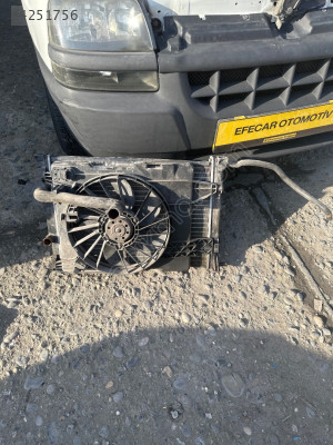 Renault megane 2 ıı 1.5 dci fan fan motoru fan paneli fan seti